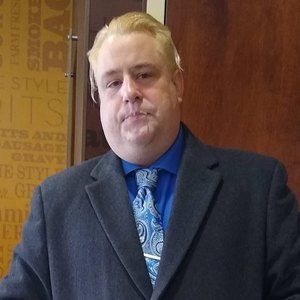 Meet your Posher, Chris